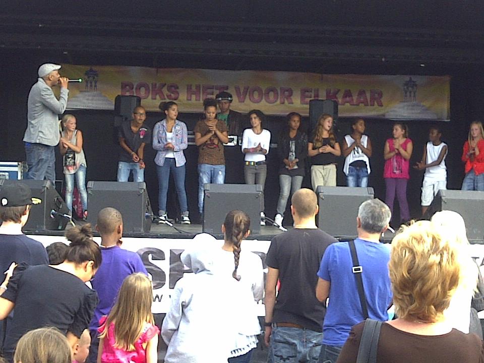 boks-292592_475799575836054_1958044965_n